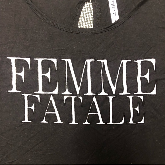 ASOS Femme Fatale print t-shirt 🐼 black and white 🐼 size medium - Picture 9 of 10